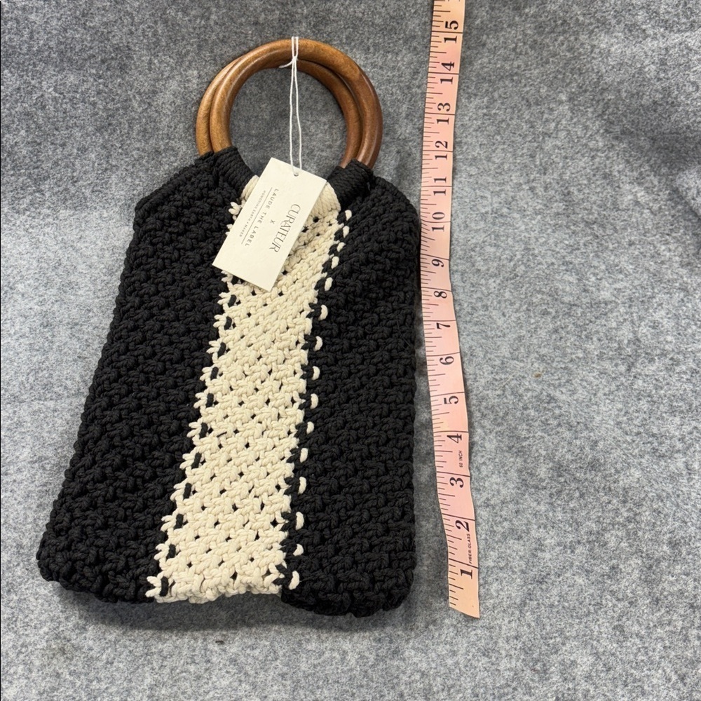 Curateur X Laude The Label Crochet Handbag Wood Handles Black Cream Purse — image 7 of 8